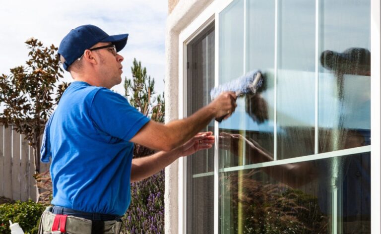Get the Best Window Cleaning Service Here at Jacobsens Rengring